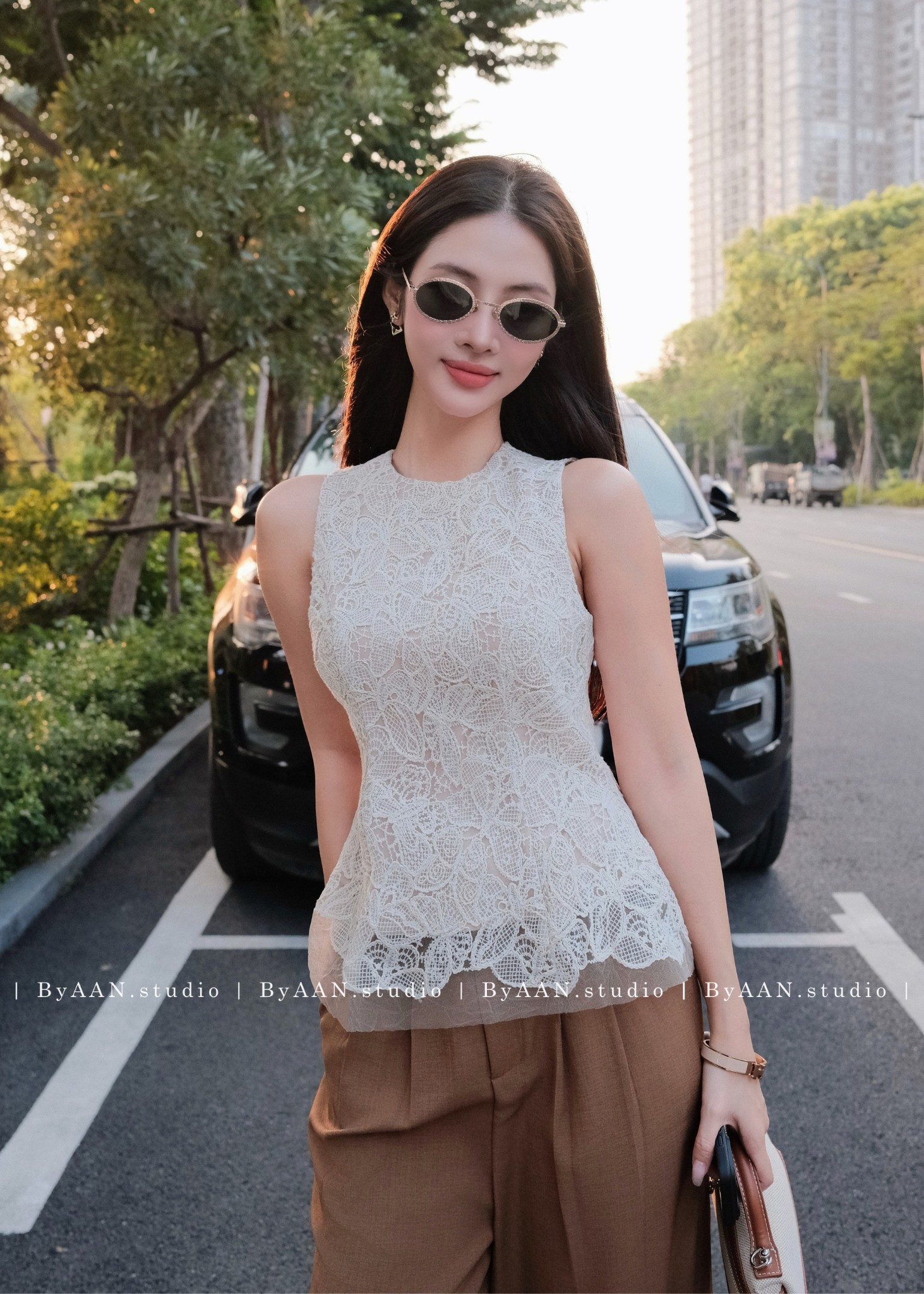 Đầm Suông Chữ A Tơ Óng view 2